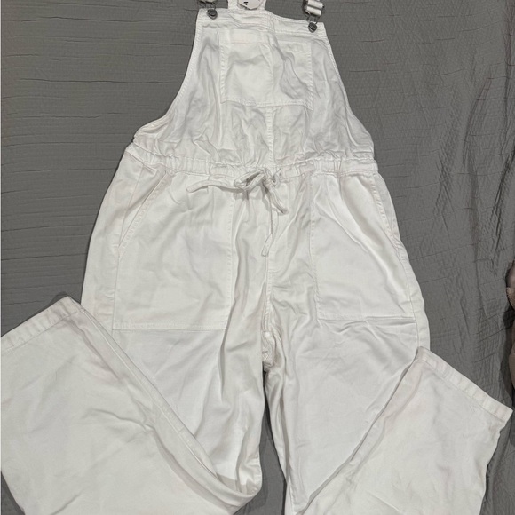 Time and Tru Women's White Jumpsuit - Picture 2 of 6